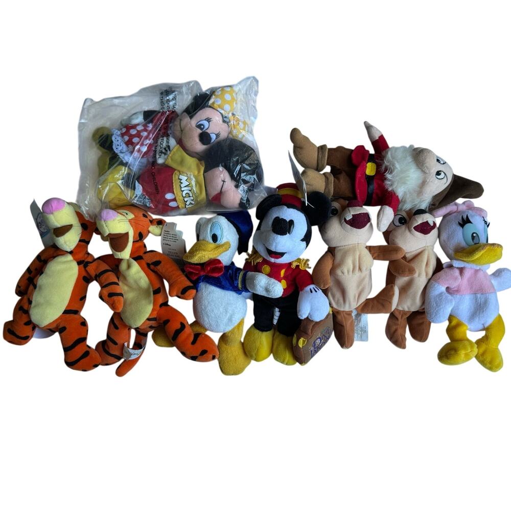 Disney Plush Lot Mickey Mouse Donald Duck Daisy Tigger Goofy Eeyore 10pc Bundle